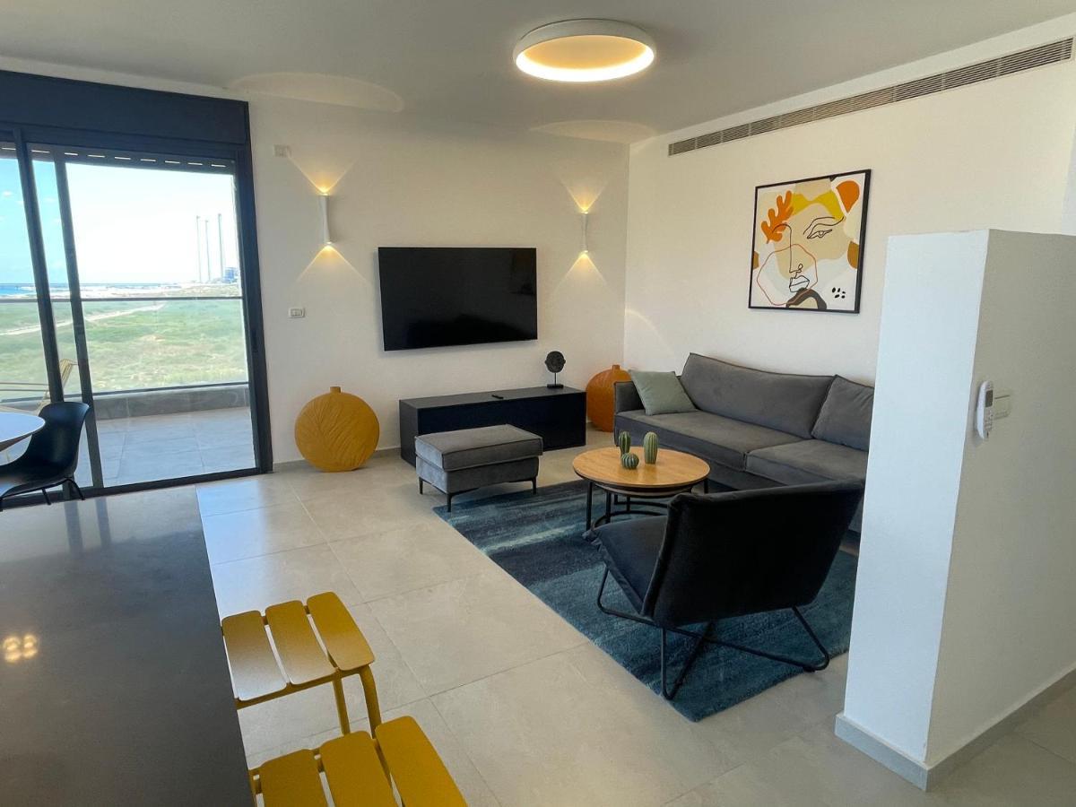 #דירת יוקרה על הים Sunset Beach Apartment# Givat Olga Eksteriør bilde