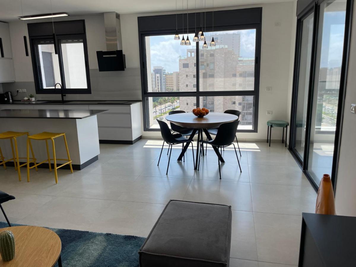 #דירת יוקרה על הים Sunset Beach Apartment# Givat Olga Eksteriør bilde